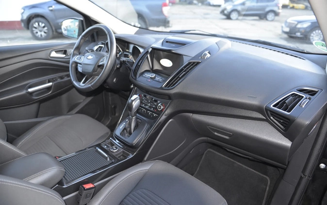 Ford Kuga cena 54700 przebieg: 269000, rok produkcji 2018 z Nysa małe 92